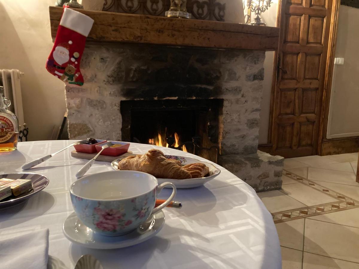 Le Colombier De Hanches - Teritoria Otel Dış mekan fotoğraf
