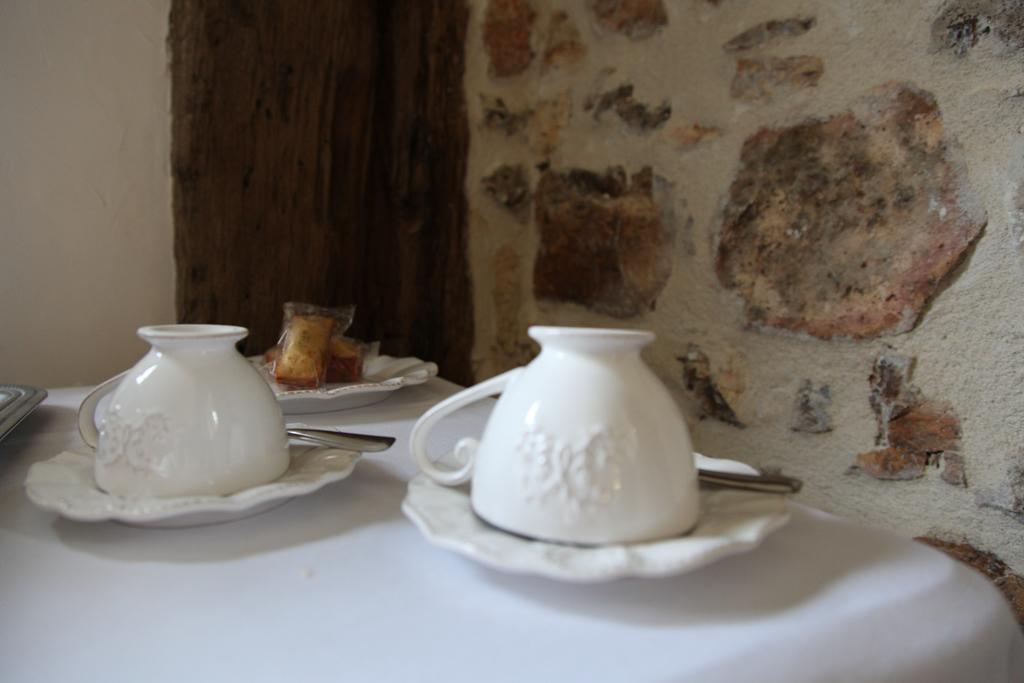 Le Colombier De Hanches - Teritoria Otel Dış mekan fotoğraf